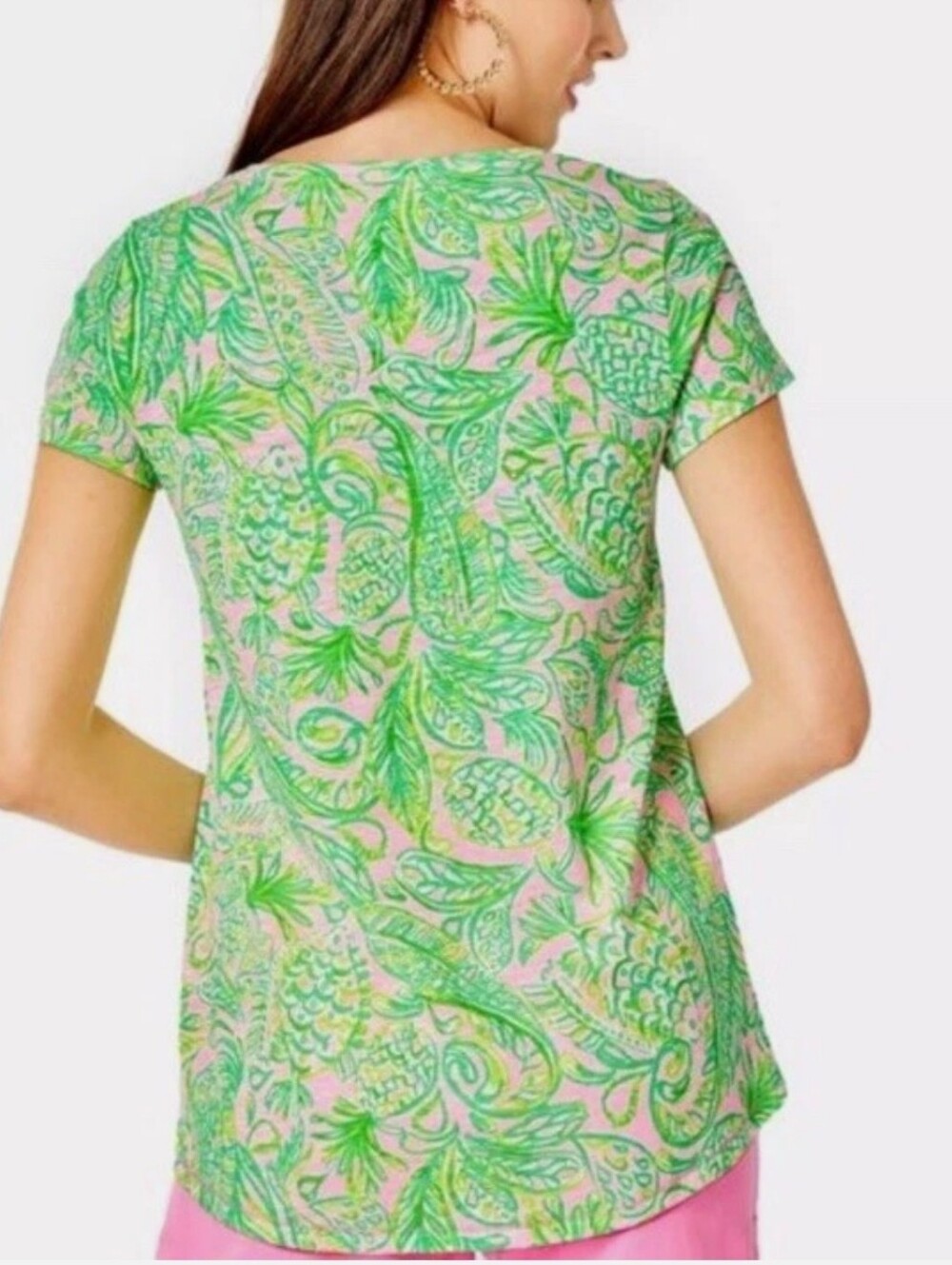 Lilly Pulitzer Mandevilla Baby Fins and flippers Pink & Green V-Neck Tee. Size S